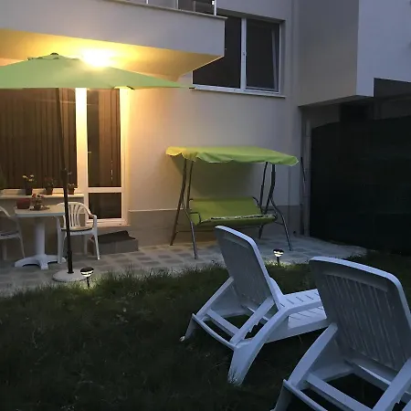 בית אירוח Eli פומורי