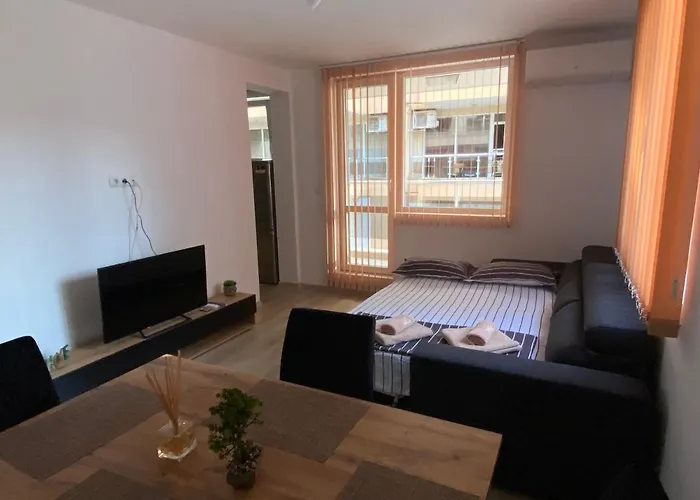 Eli * Поморие